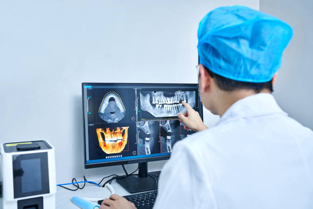 Best Emergency Dental Extractions in Cortland, OH